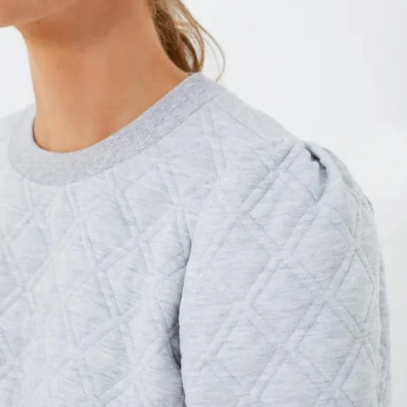 TUCKERNUCK TNUCK SPORT
Gray Puff Sleeve Campbell Pullover, gray - Picture 4 of 6